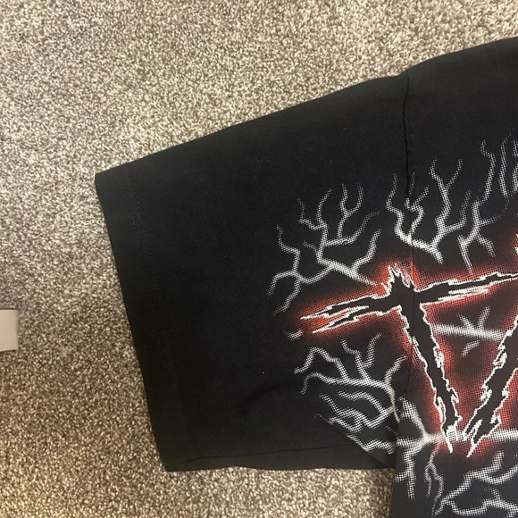 Vintage 1996 “Tasmanian Devil” shirt L or XL super rare find.. comps over 200+ - Picture 4 of 7